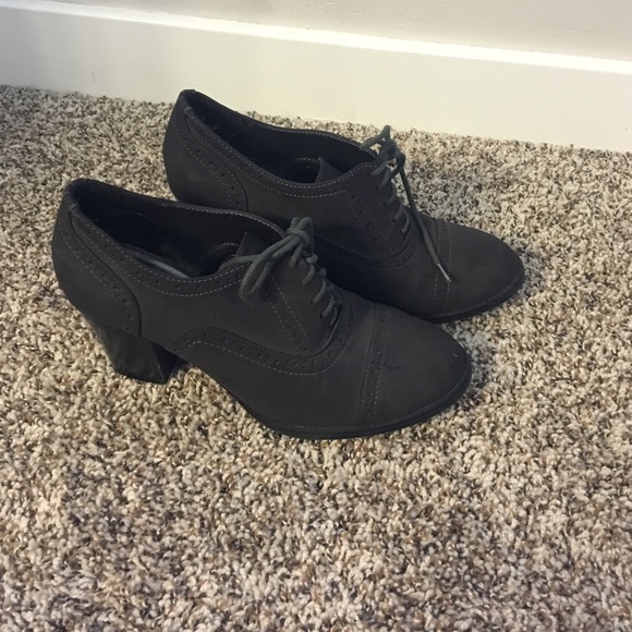 Oxford Heels