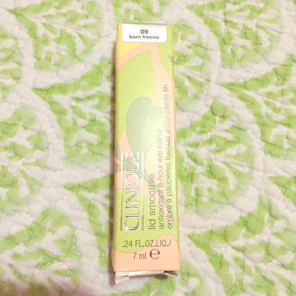 Clinique lid smoothie