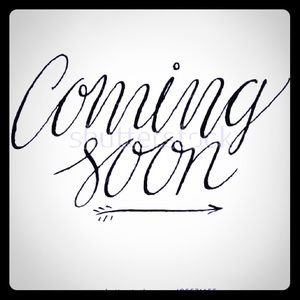 STAY TUNED...more clothes to sale!!