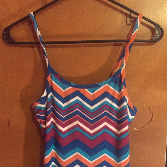 Patterned Camisole - Picture 2 of 3