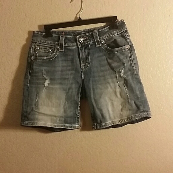 Miss Me Bermuda shorts