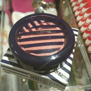 MAC Blush