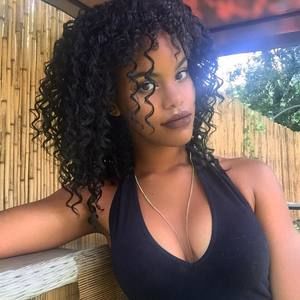 Meet your Posher, Kalani