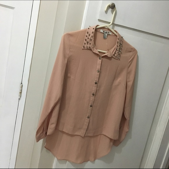 Long sleeve dress shirt