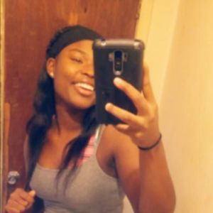 Meet your Posher, Kiki