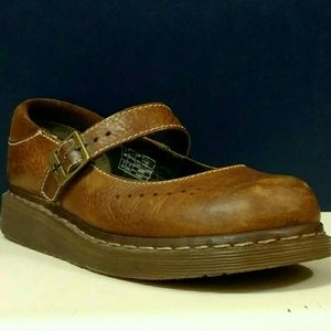 Dr. Martens medium brown 1 buckle mary janes