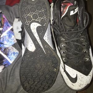 Nike Lebron 8's