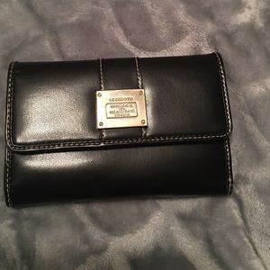 Liz Claiborne wallet