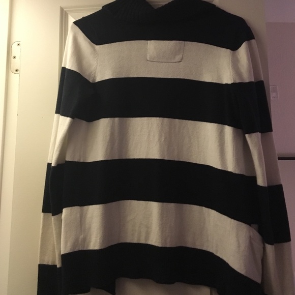 Cardigan - Picture 3 of 3