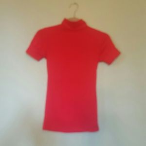 VS turtle neck short sleeve top. Hot pink.