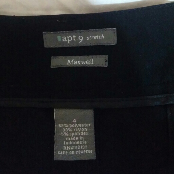 Slack capris - Picture 2 of 2