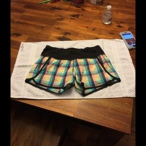 NWOT LuluLemon Run Time, size 2