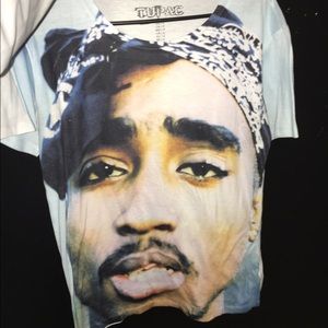 Tupac tshirt