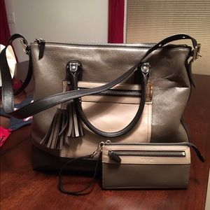 Coach Handbag/Wallet