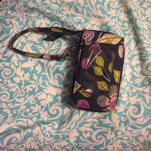 vera bradley wristlet - Picture 2 of 3