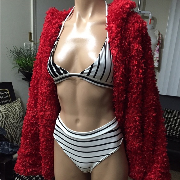 Custom made Bikini - Picture 2 of 2