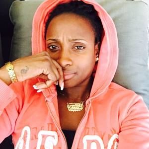 Meet your Posher, Violet