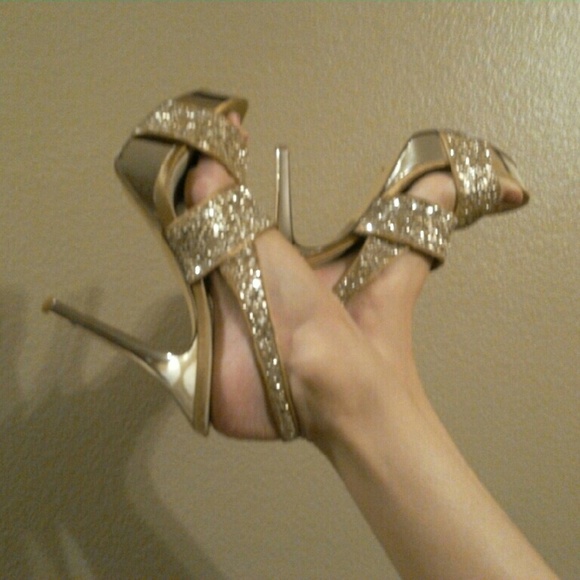 Nine West  Dressy Shoes - Picture 2 of 4