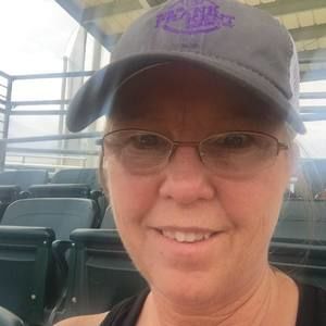 Meet your Posher, Annette