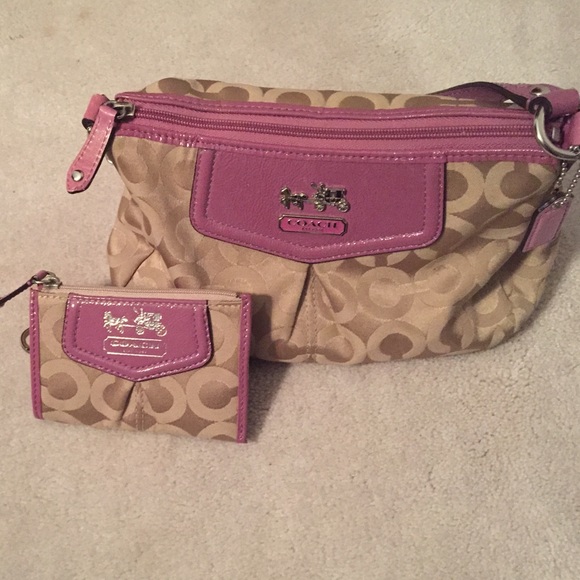 Small Coach bag and wallet