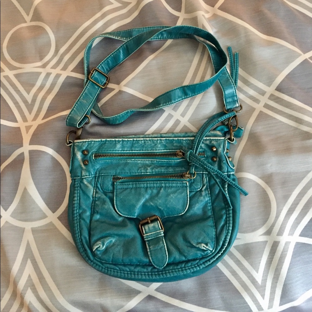 🎉FREE W/ ANY PURCHASE🎉 Teal cross body purse