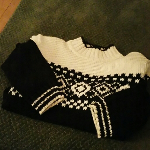 Winter Sweater - Picture 2 of 4