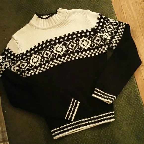 Winter Sweater - Picture 3 of 4