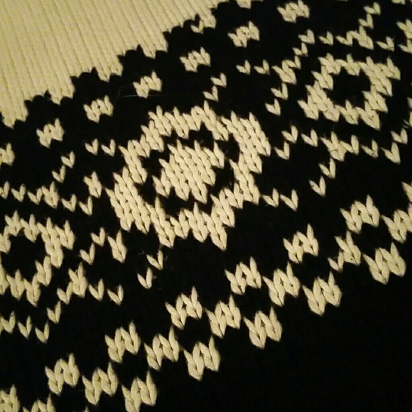 Winter Sweater - Picture 4 of 4