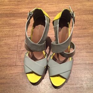 Gray and yellow wedges!