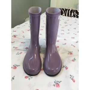 Brand new never-worn rain boots