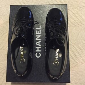 CHANEL OXFORD
