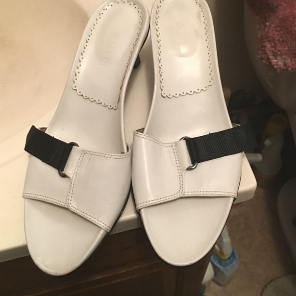 Vaneli Shoes - Van Eli shoes