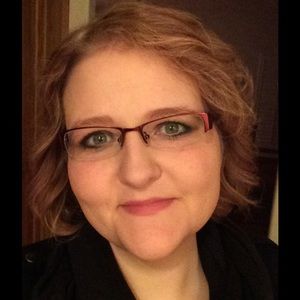 Meet your Posher, Kerri