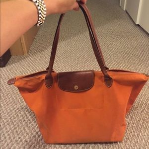 Long champ Orange Tote