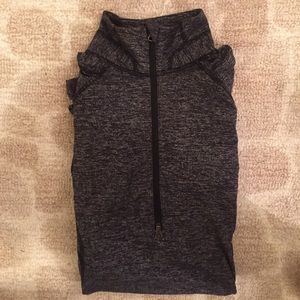 lululemon classic pullover/zip up