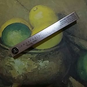 Anastasia Brow Definer