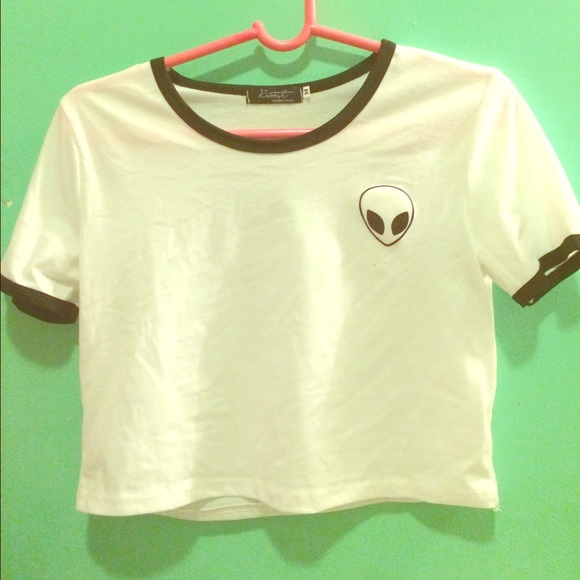 Women's alien print short sleeve shirt