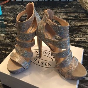Steve Madden rhinestone  high heels shoes