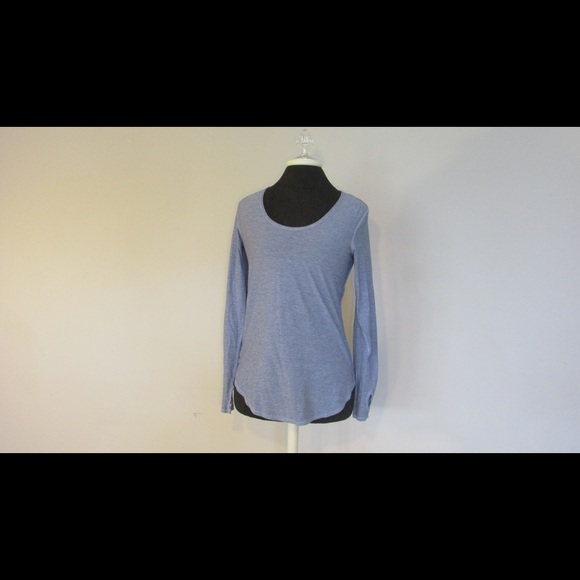 lululemon tee