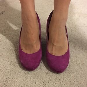 Fuchsia suede wedges