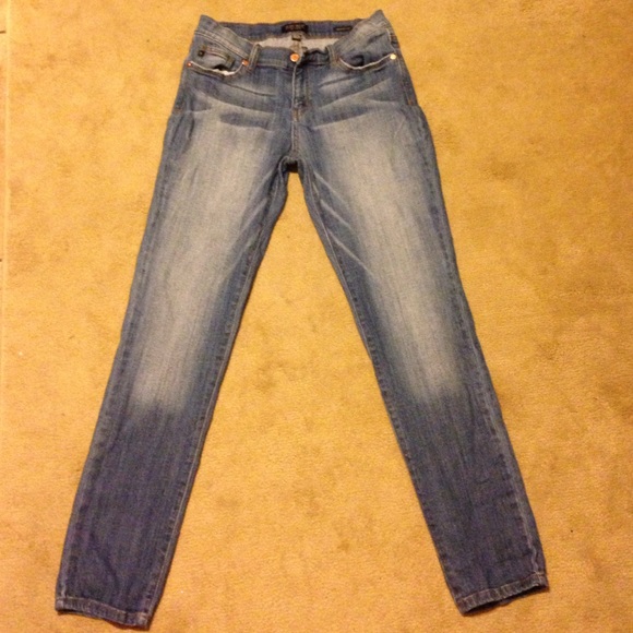Judy blue skinny fit jeans DONATING soon!