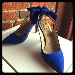 Cobalt blue sling backs in vegan suede