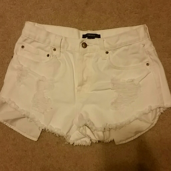 High waist white shorts
