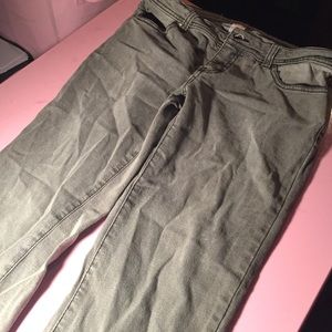 Xhilaration Grey Skinny Jean Size 5