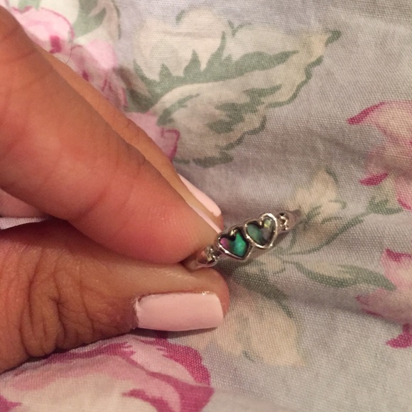 Delicate double heart ring