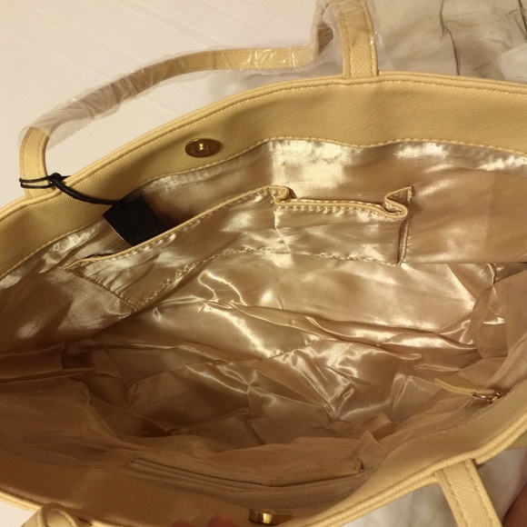 Joe's Jeans Faux Saffiano Leather "City" Tote Bag - Picture 4 of 4