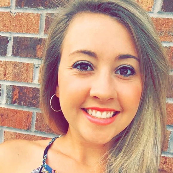 Meet your Posher, Michala