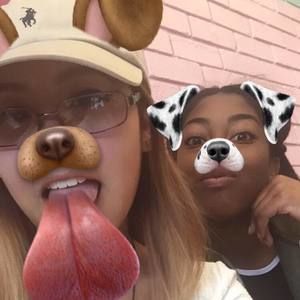 Meet your Posher, Laneka