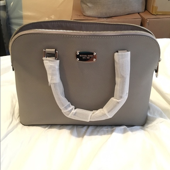 Michael Kors Handbags - Michael Kors Purse