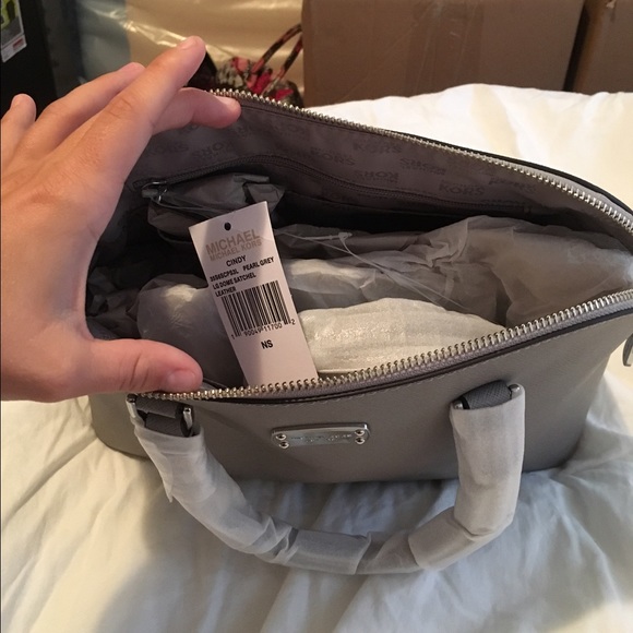 Michael Kors Purse - Picture 3 of 3